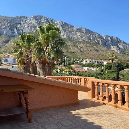 Feriehus Great House With Views And Saltwater Pool *